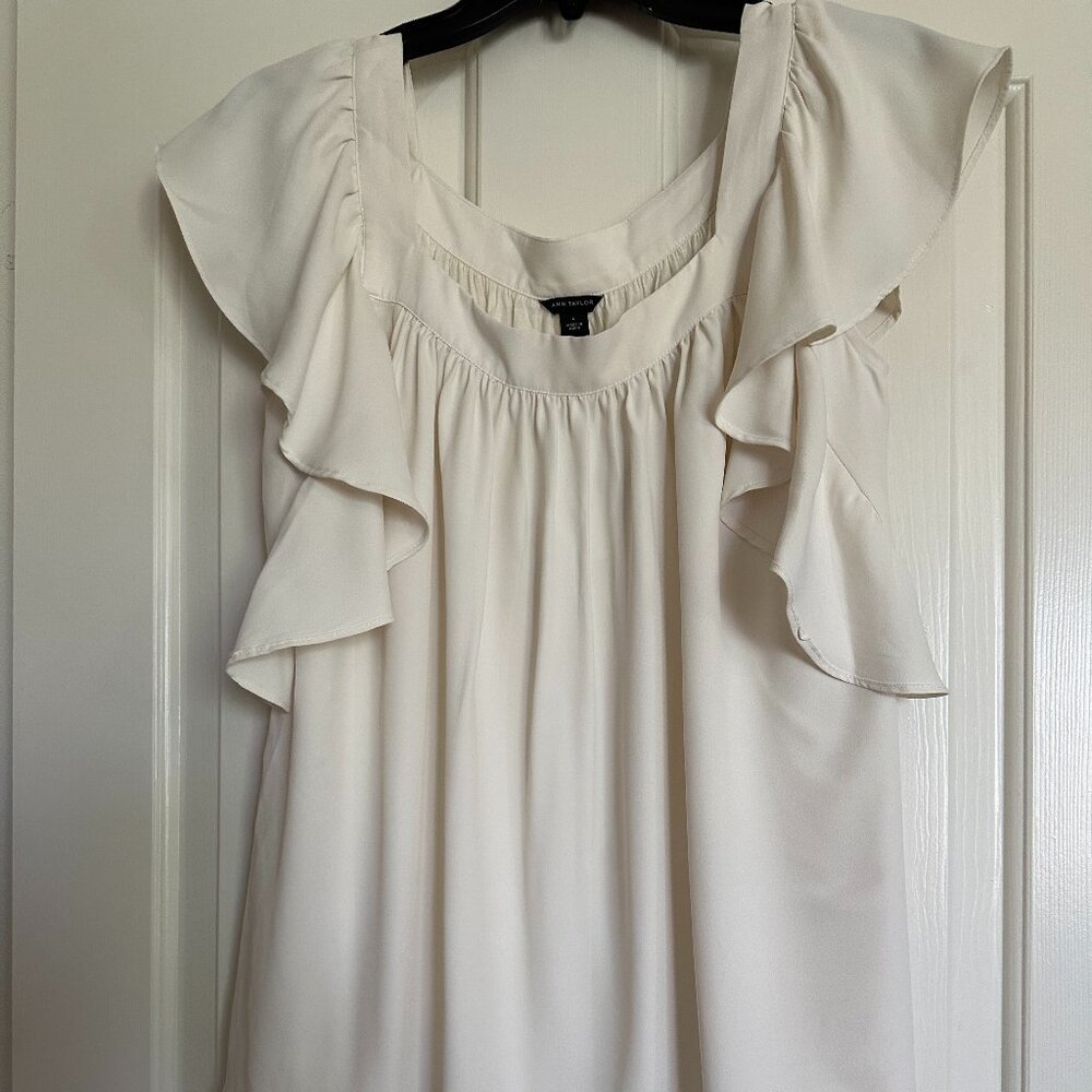 NWT Ann Taylor Square Neck Flutter Top